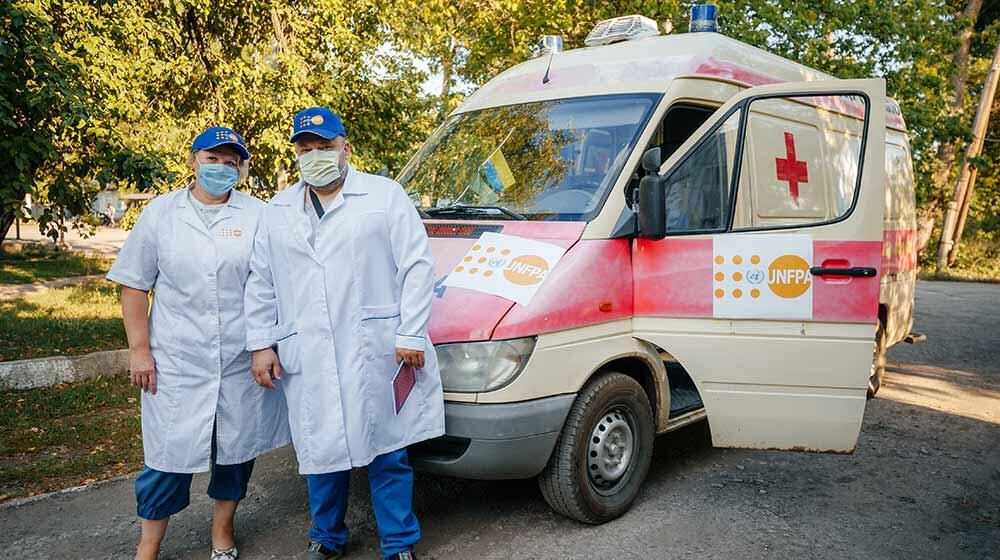 Mobile clinics treat reproductive cancers in along Ukraine’s contact line 