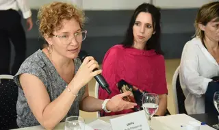 Argentina’s journalists speak out against online gender-based…
